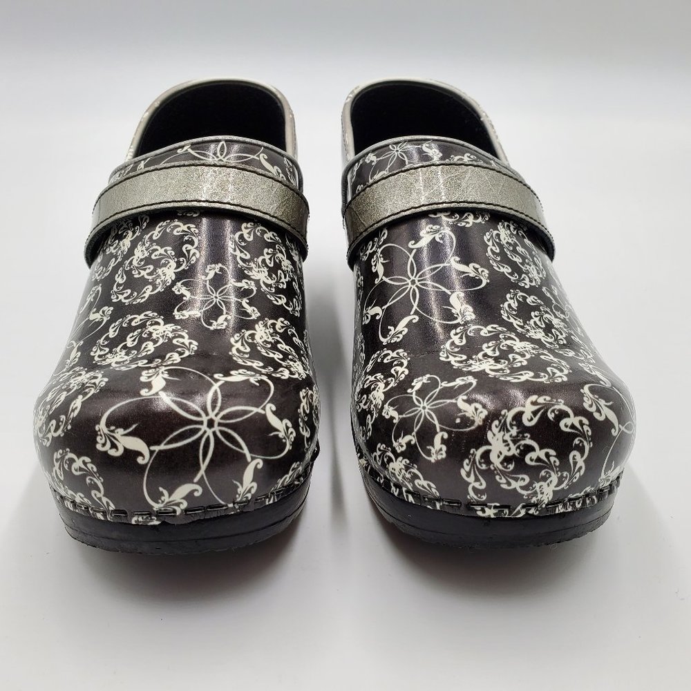 Sanita Danish Black & White Clogs - Picture 9 of 16